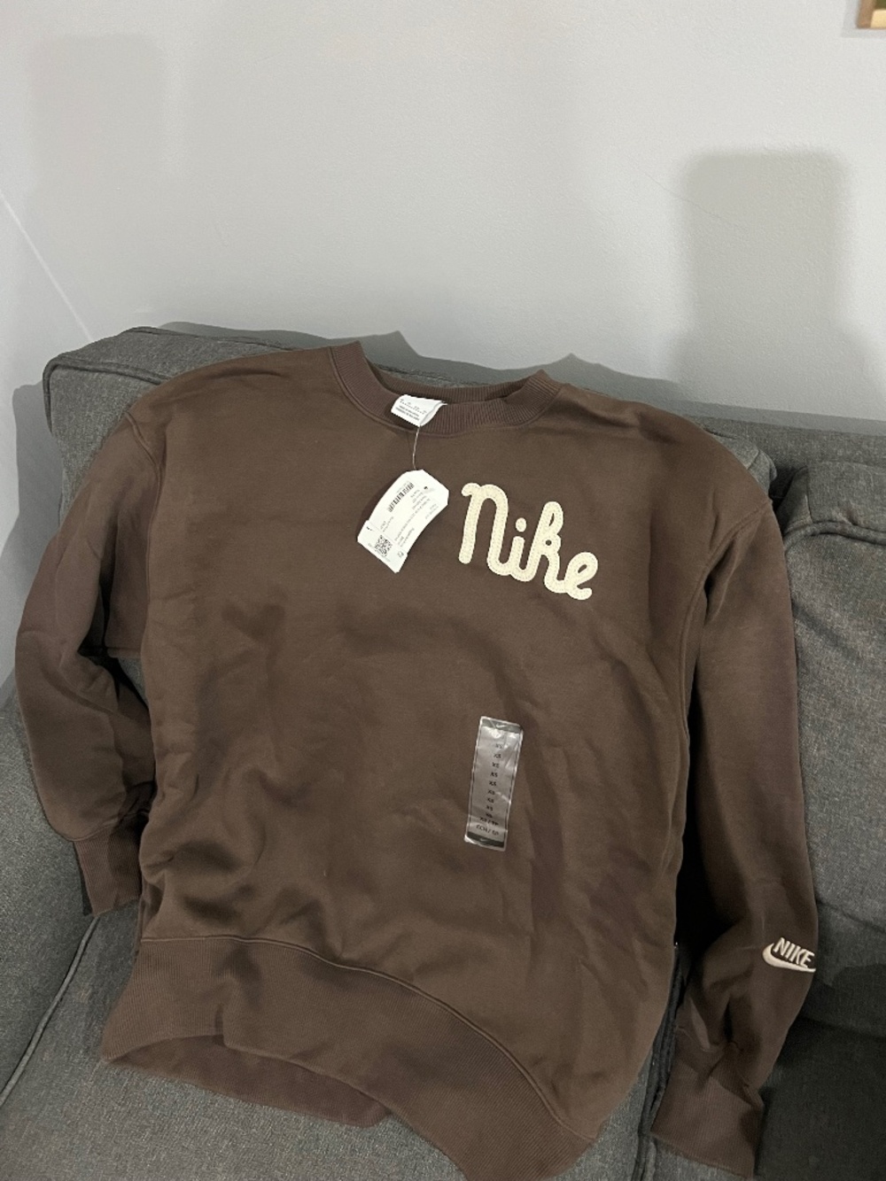 Nike sweatshirt